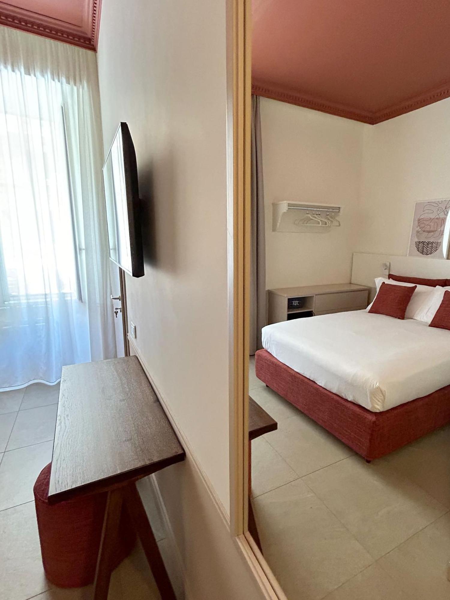 Astom Suites Рим Экстерьер фото